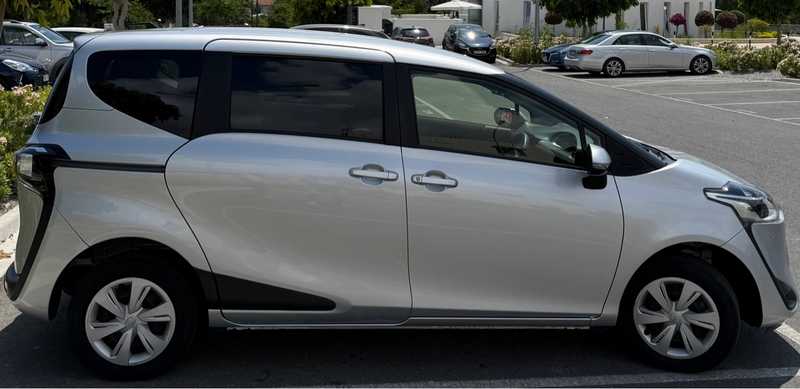 2022 Toyota Sienta 1,5L 2022 Cyprus