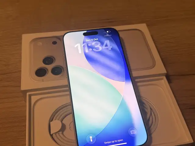 Iphone 17 pro max 256gb silver brand new open battery 100 cycle count 0, Επαρχία Λευκωσίας — Στρόβολος - Σταυρός