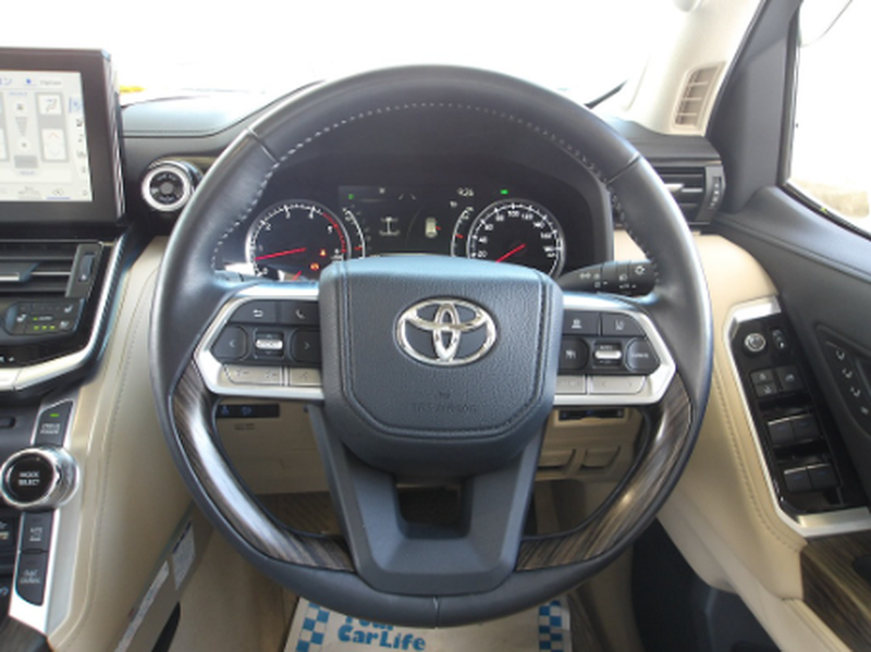 2023 Toyota Land Cruiser 300 3,3L 2023 Cyprus