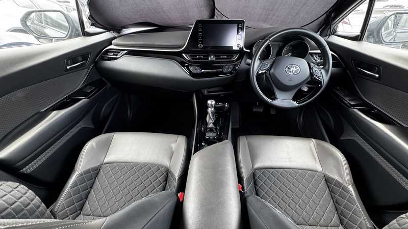2021 Toyota C-HR 1,8L 2021 Cyprus