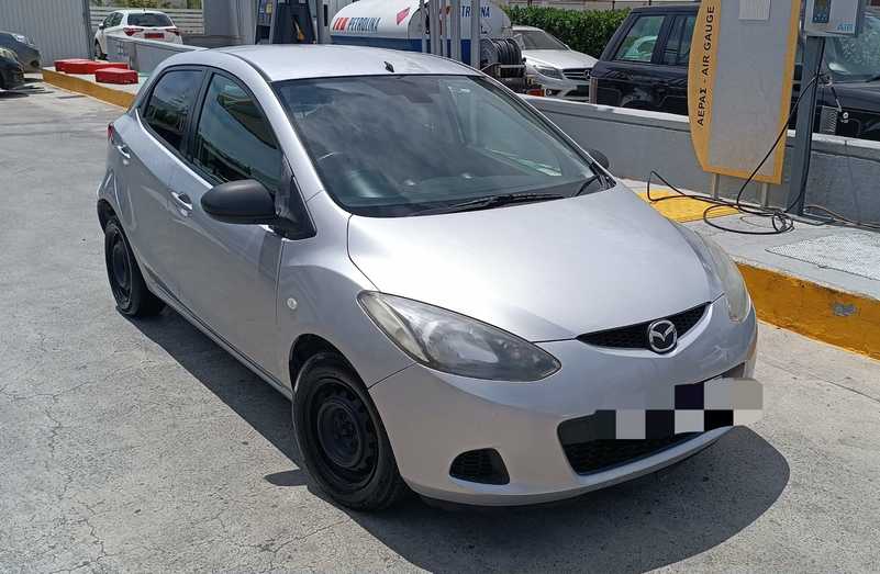 2011 Mazda Demio 1,3L 2011 Cyprus