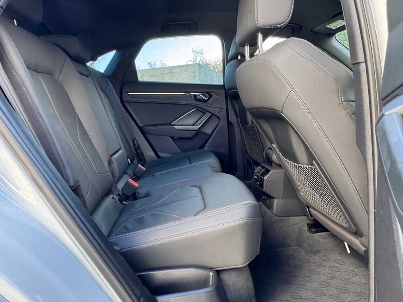 2021 Audi Q3 1,5L 2021 Cyprus