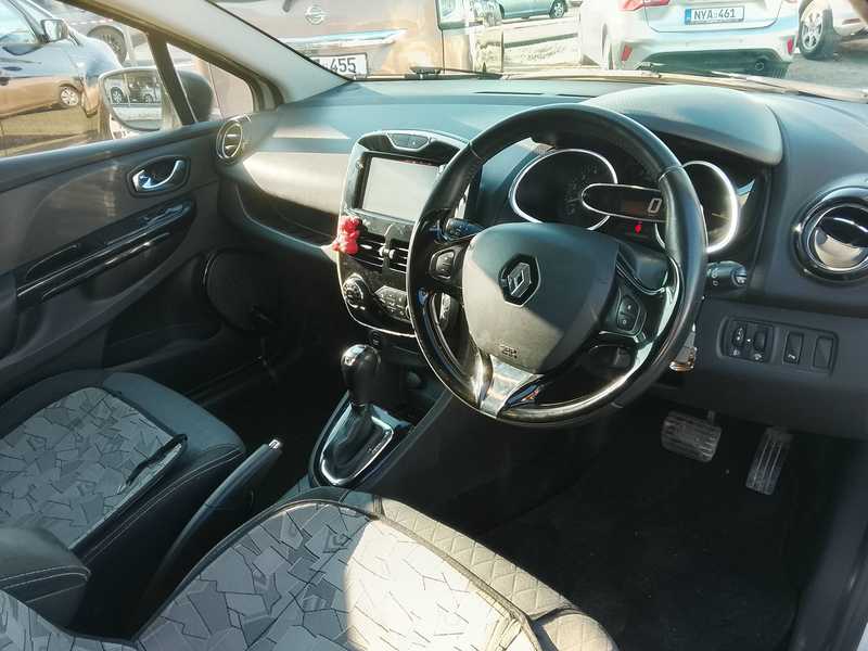 2014 Renault Clio 1,5L 2014 Cyprus