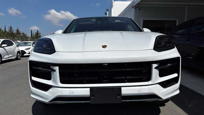2025 Porsche Cayenne 3,0L 2025 Cyprus