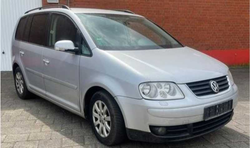 2004 Volkswagen Touran 1,6L 2004 Cyprus