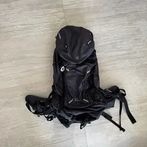 Jack wolfskin 75l travel backpack, Paphos — Paphos - Kato Paphos