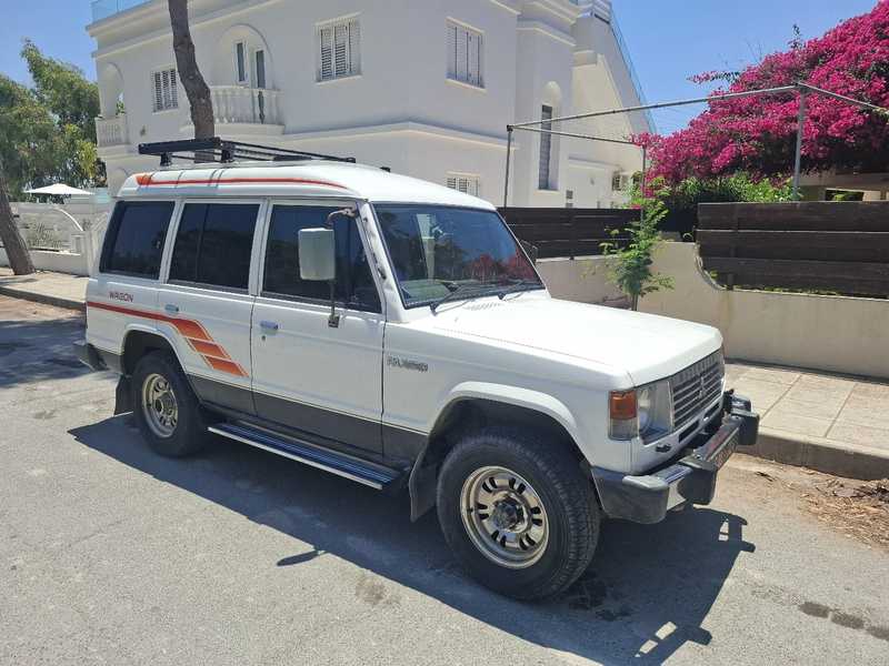 1987 Mitsubishi Pajero 2,5L 1987 Cyprus