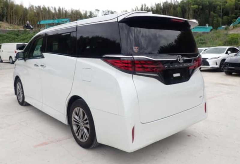 2025 Toyota Alphard 2,5L 2025 Cyprus