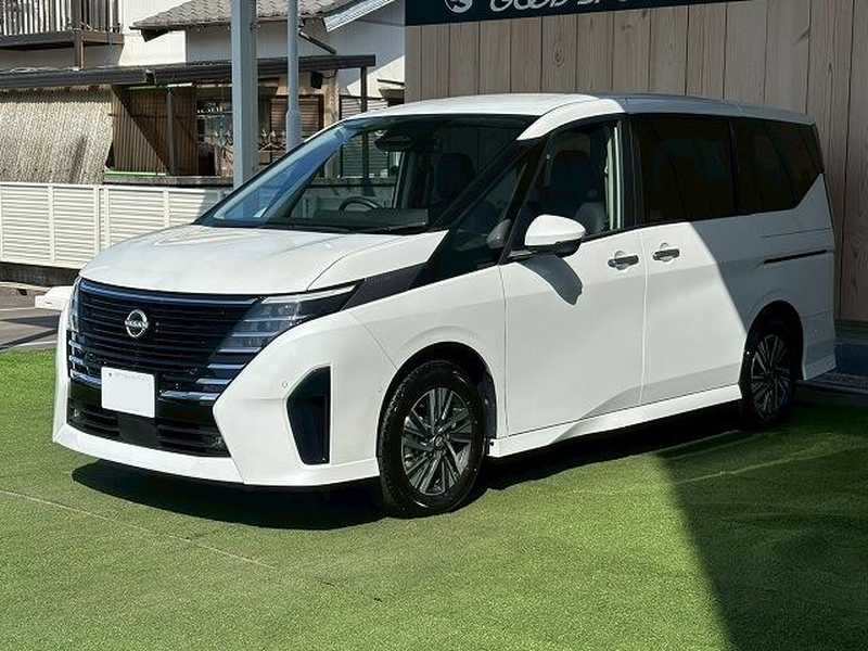 2024 Nissan Serena 2,0L 2024 Cyprus