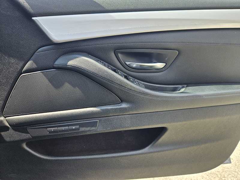 2011 BMW 5-Series 2,0L 2011 Cyprus