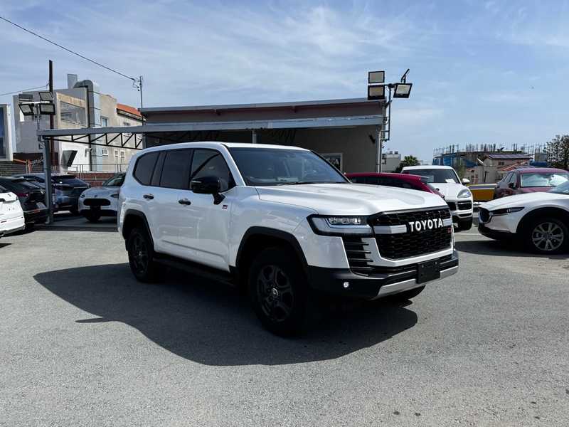 2025 Toyota Land Cruiser 300 3,3L 2025 Cyprus