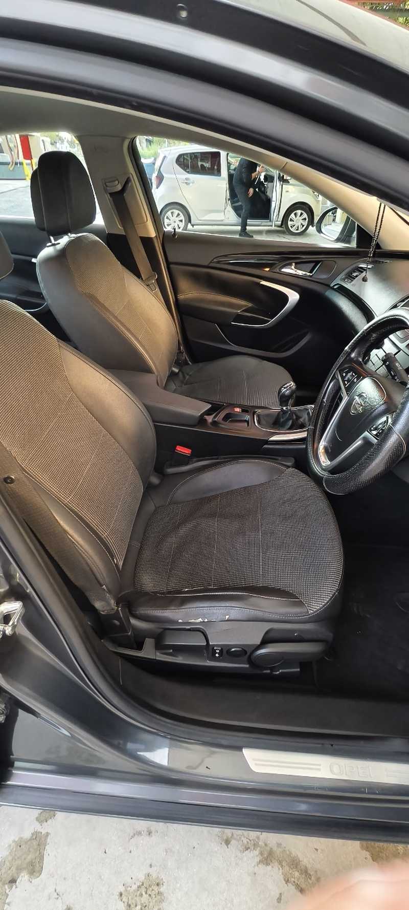 2010 Opel, Vauxhall Insignia 1,6L 2010 Cyprus