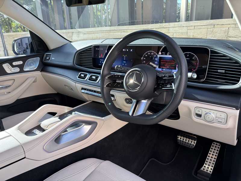 2025 Mercedes-Benz GLS-Class 3,0L 2025 Cyprus