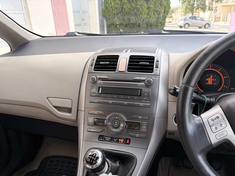 2007 Toyota Auris 2,0L 2007 Cyprus
