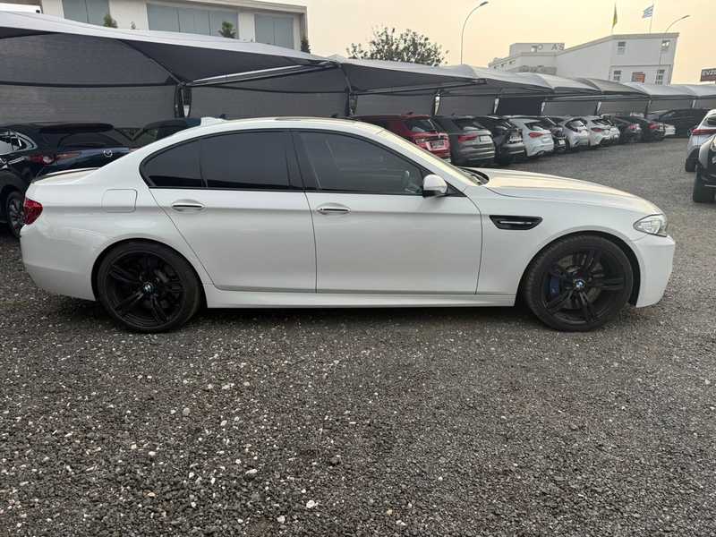 2014 BMW M5 4,4L 2014 Cyprus