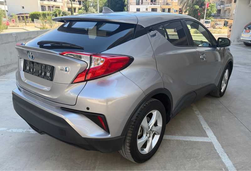 2018 Toyota C-HR 1,8L 2018 Cyprus