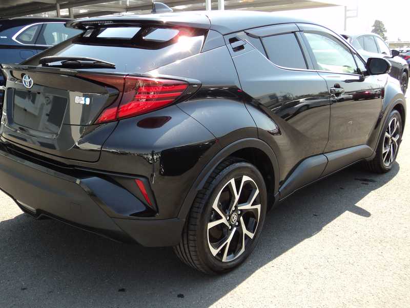 2021 Toyota C-HR 1,8L 2021 Cyprus