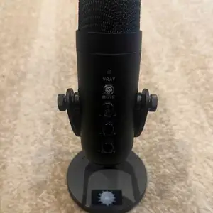Μικρόφωνο vray microphone, Επαρχία Λάρνακας — Λάρνακα - Καμάρες