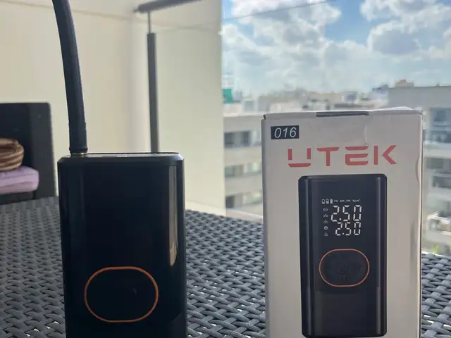 New utek 016 portable digital tyre inflator / air pump / 150 psi, Επαρχία Λευκωσίας — Στρόβολος - Άγιος Δημήτριος