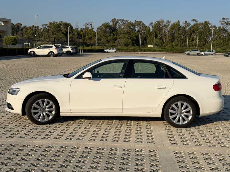 2012 Audi A4 2,0L 2012 Cyprus