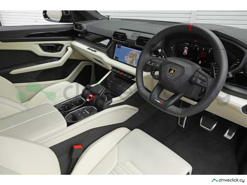 2025 Lamborghini Urus 4,0L 2025 Cyprus