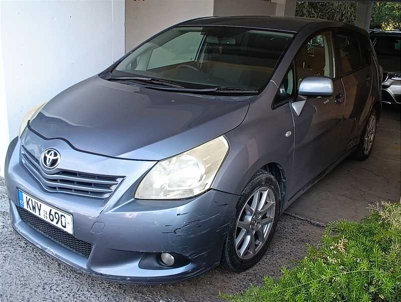 2009 Toyota Verso 1,6L 2009 Cyprus