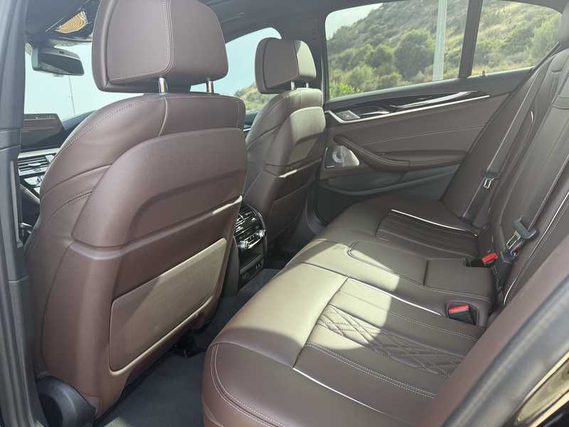 2022 BMW 5-Series 4,4L 2022 Cyprus