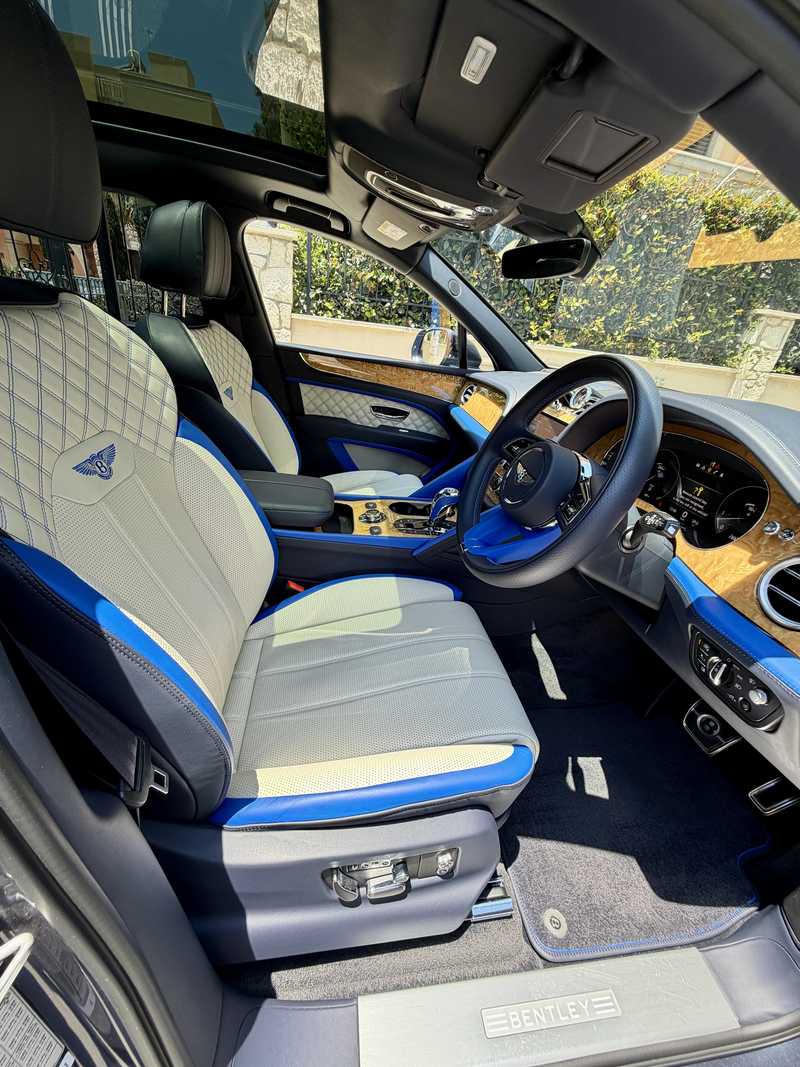 2022 Bentley Bentayga 4,0L 2022 Cyprus