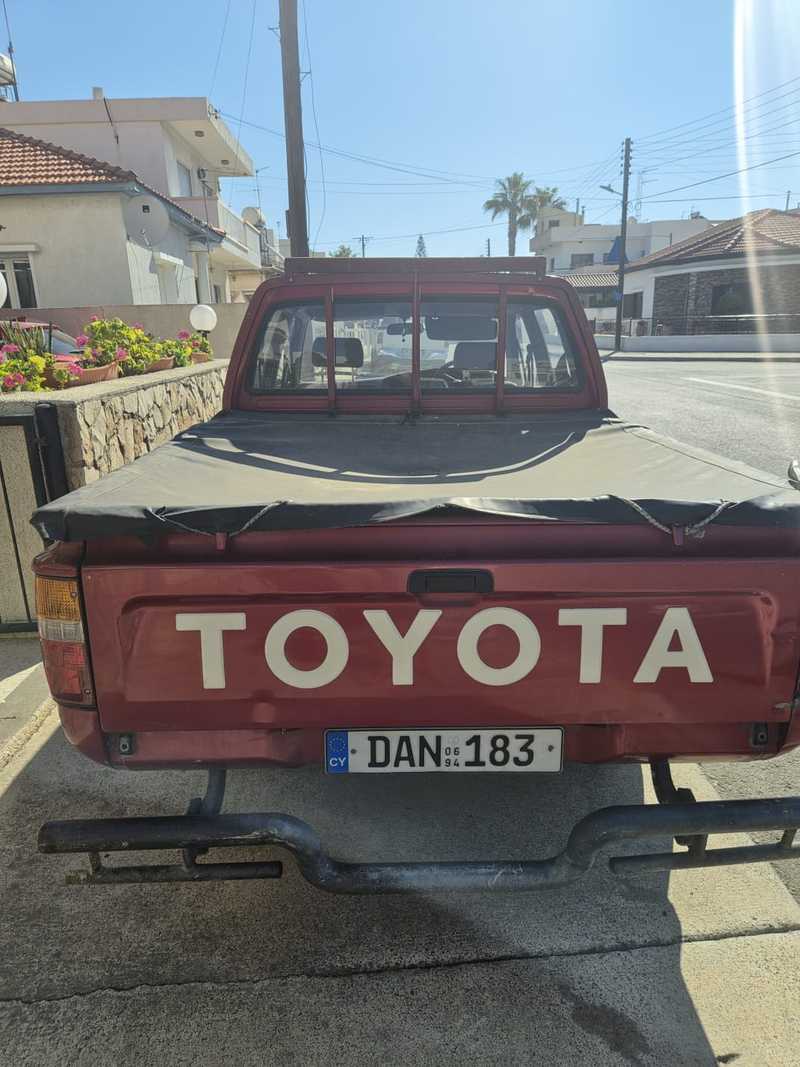 1994 Toyota Hilux 2,8L 1994 Cyprus
