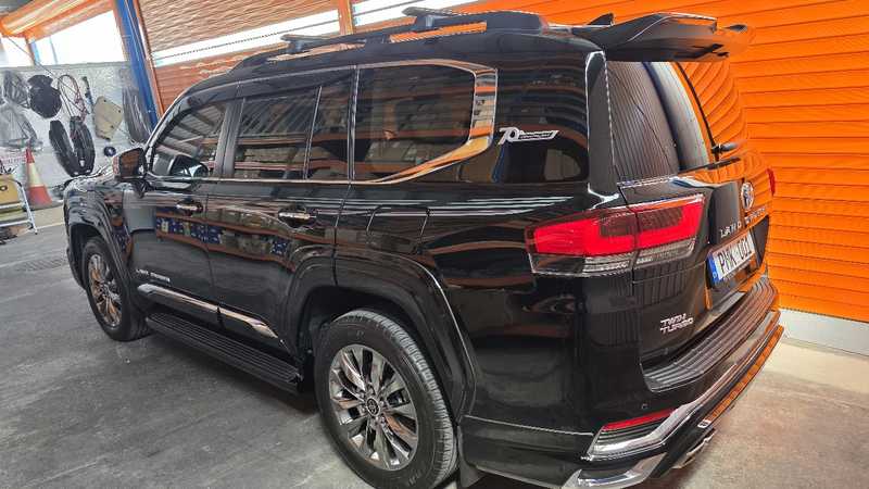2022 Toyota Land Cruiser 300 3,3L 2022 Cyprus