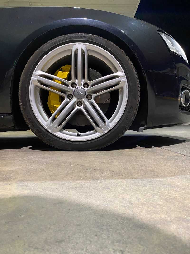 2010 Audi A5 2,0L 2010 Cyprus