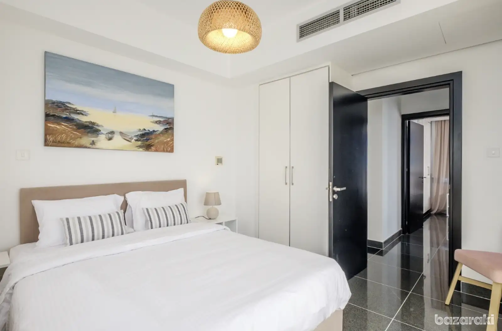 House, 3 bedrooms — 3