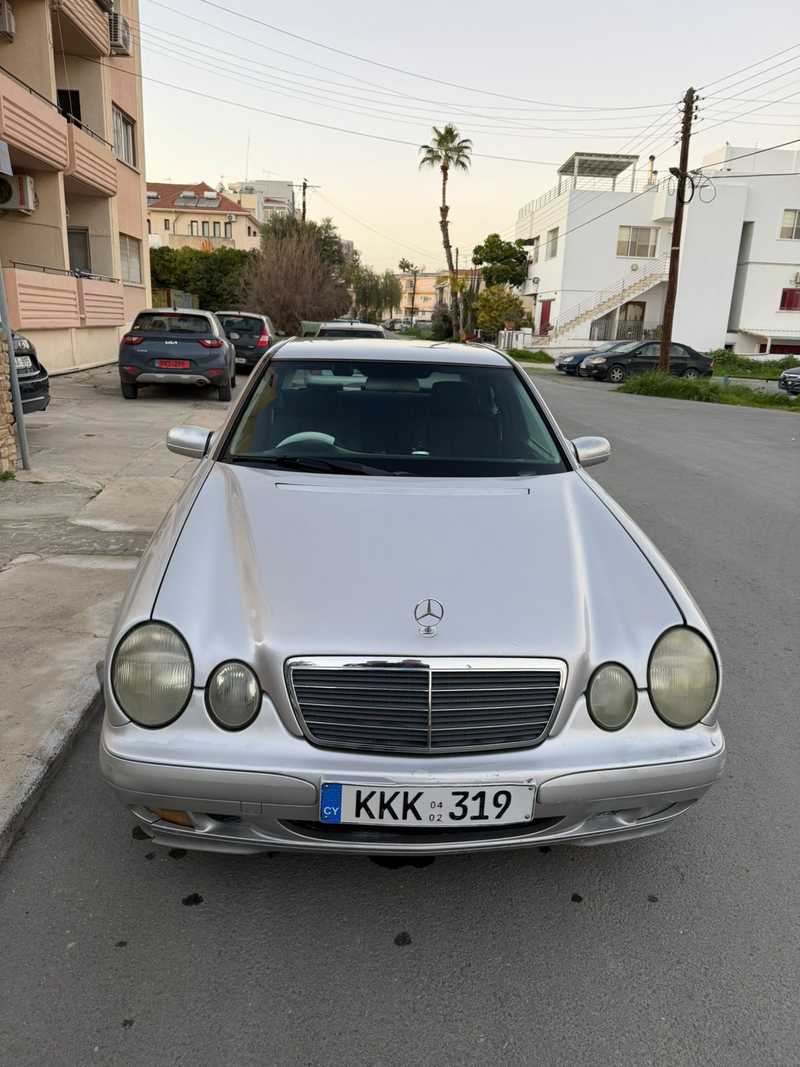 Mercedes-Benz E-Class 2,0L 2002