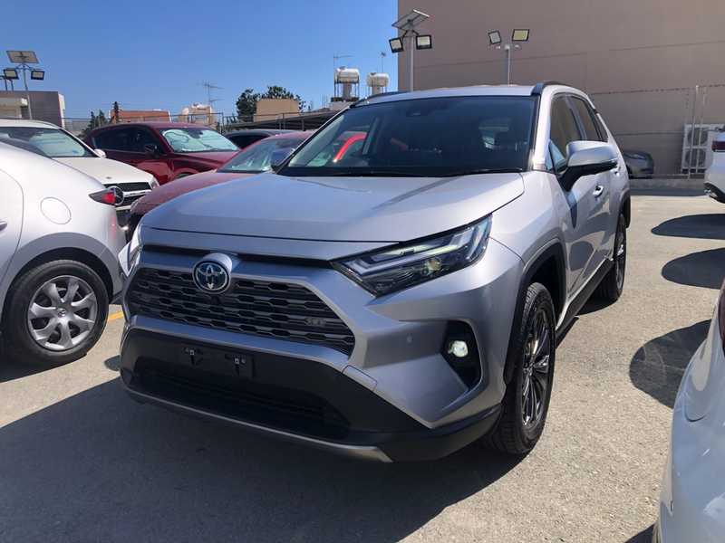 Toyota RAV4 2,5L 2024