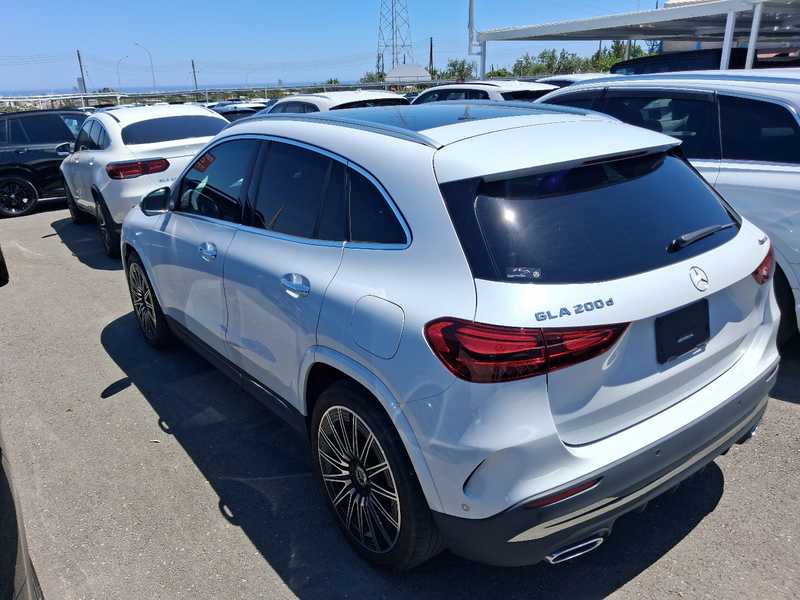 2024 Mercedes-Benz GLA-Class 2,0L 2024 Cyprus