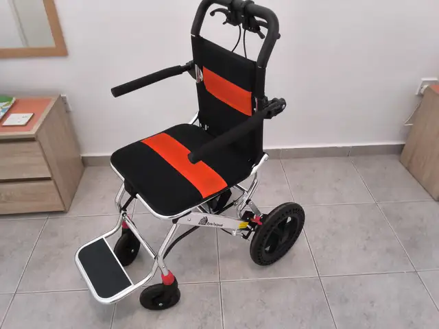 Lightweight portable wheelchair, Επαρχία Πάφου — Κονιά