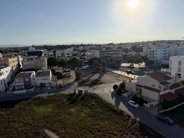  2-bedroom penthouse to rent, Nicosia — Egkomi - 13