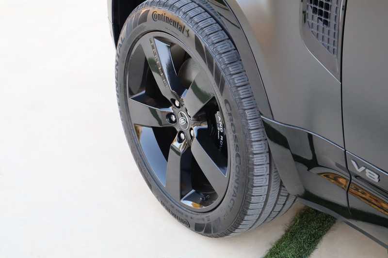 2024 Land Rover Defender 5,0L 2024 Cyprus