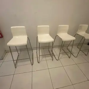4 bar stools, Επαρχία Λευκωσίας — Στρόβολος - Χρυσελεούσα