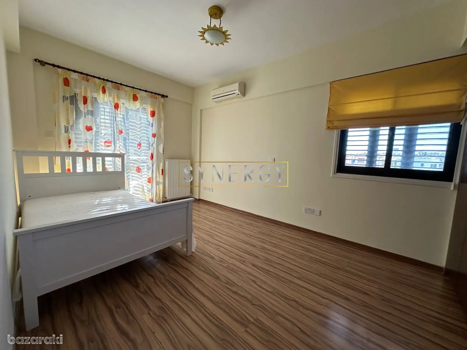House, 4 bedrooms — 16