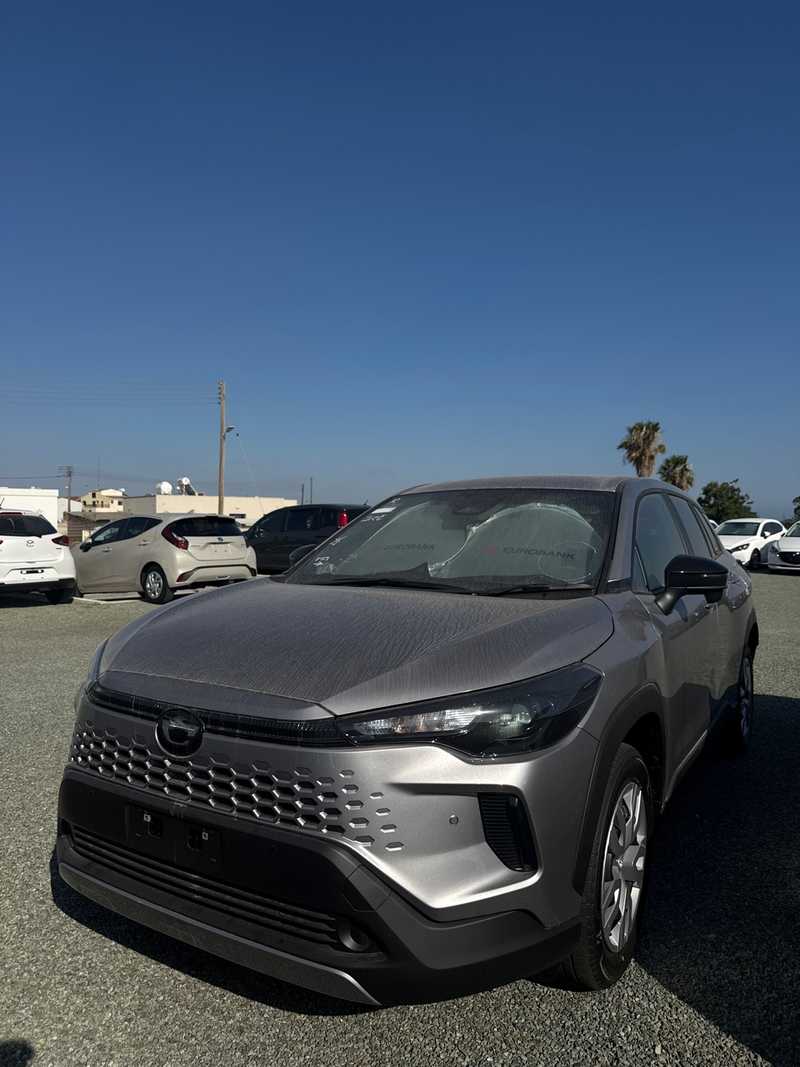 Toyota Corolla Cross 1,8L 2026