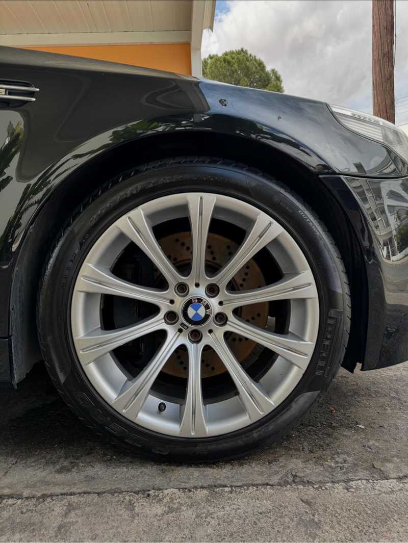 2005 BMW M5 5,0L 2005 Cyprus