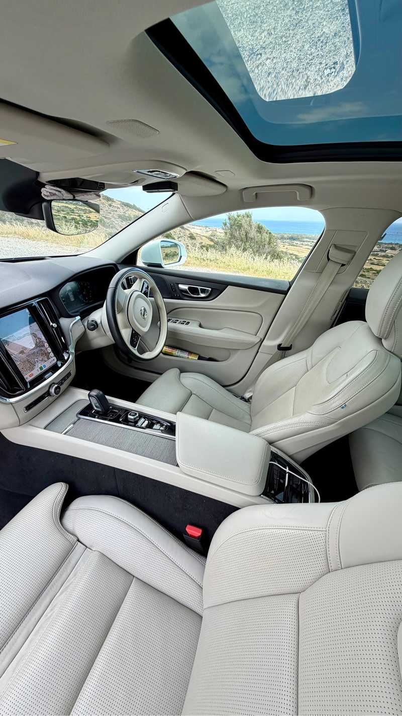 2022 Volvo V60 2,0L 2022 Cyprus