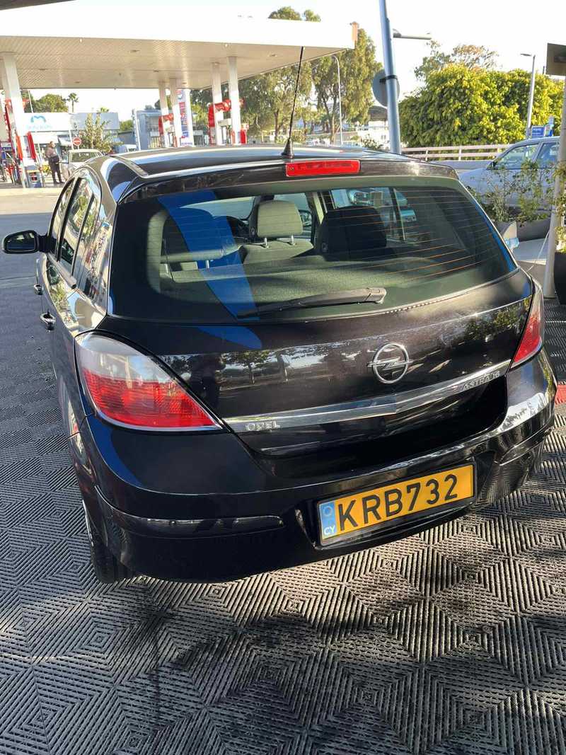 2007 Opel, Vauxhall Astra 1,6L 2007 Cyprus