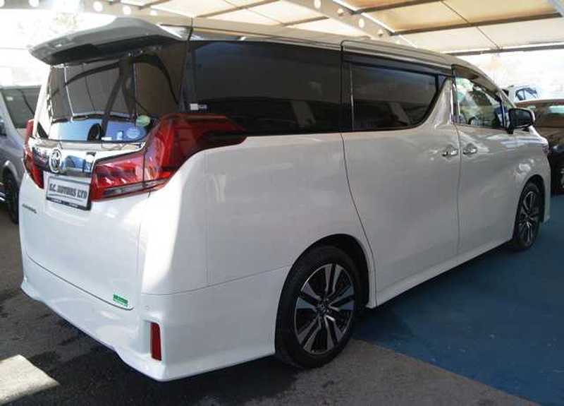 2019 Toyota Alphard 2,5L 2019 Cyprus