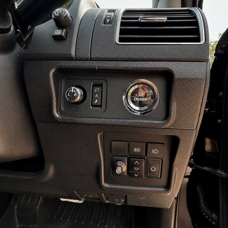 2023 Toyota Land Cruiser Prado 2,7L 2023 Cyprus