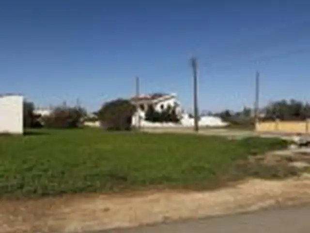 Residential Plot 732 m², Επαρχία Λευκωσίας — Κοκκινοτριμιθιά