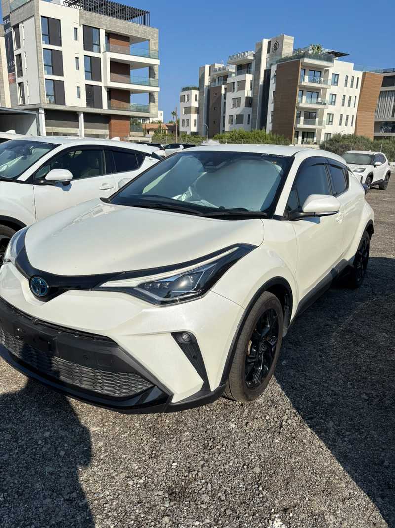 2022 Toyota C-HR 1,8L 2022 Cyprus