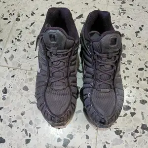 Nike shox tl size 42,5, Επαρχία Λευκωσίας — Λευκωσία - Παλουριώτισσα