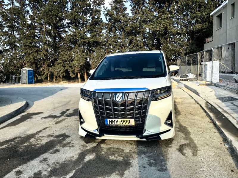 Toyota Alphard 3,0L 2018